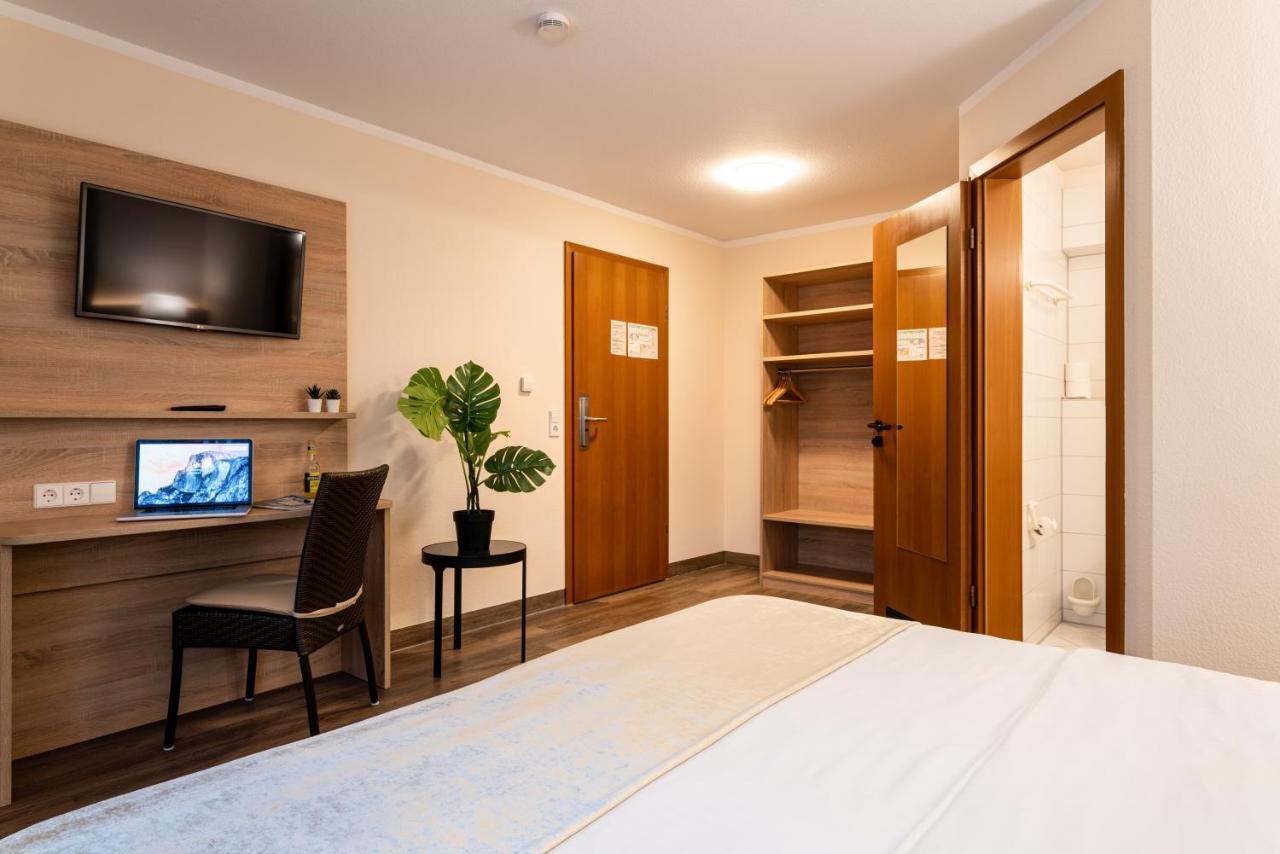1Bitcoinhotel Princess Self Check-In 普洛兴根 外观 照片